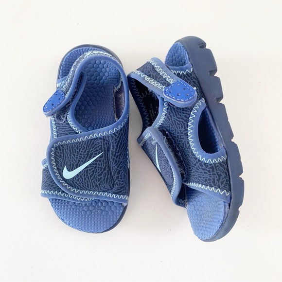 Nike Toddler SunRay Adjustable Blue Sandals ~ 6c - Picture 1 of 11